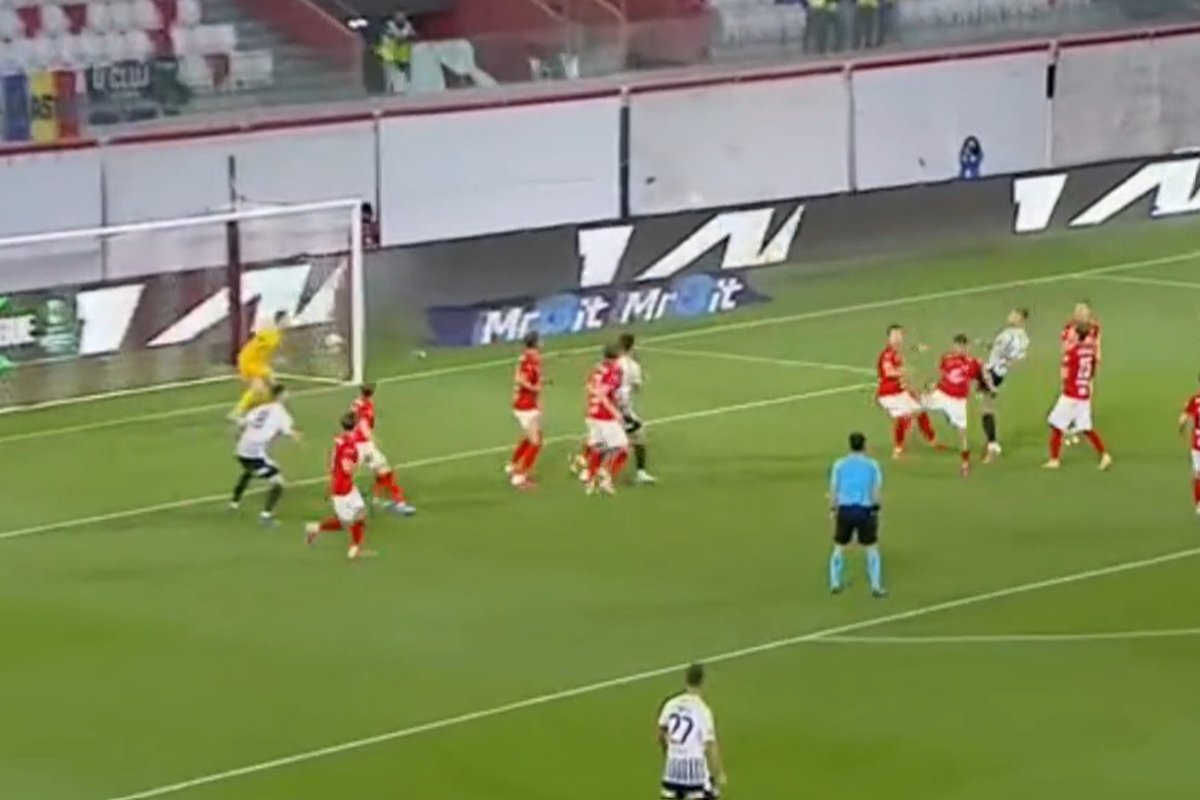 Ovaj čovjek je nezaustavljiv! Pogledajte fantastičan gol Jove Lukića koji je vratio Cluj u život